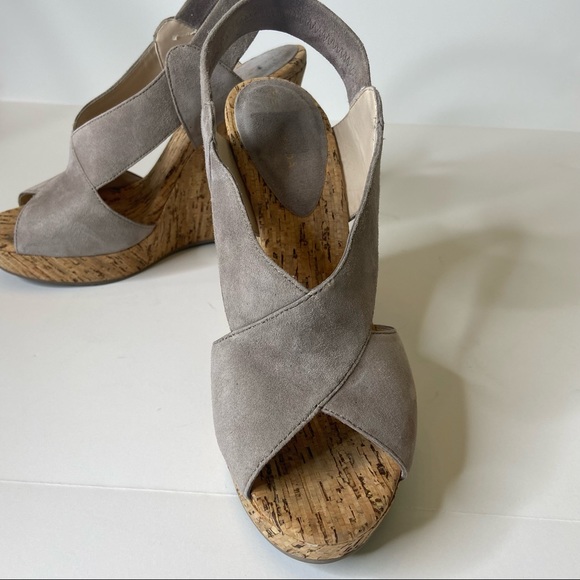 Gray Suede Crisscross Wedge Sandals Size 8.5 - Picture 3 of 9